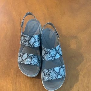 Crocs Sandals: Brand New without Tags! Never been warn. Perfect for the Summer!